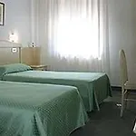 Hotel Ezzelino 3*