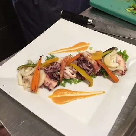 Отель Ezzelino Сан-Ценоне