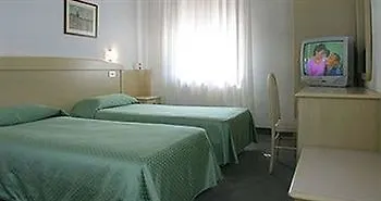 Hotel Ezzelino 3*