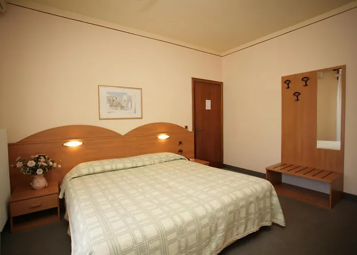 Ezzelino Otel San Zenone