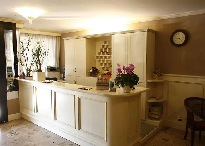 Ezzelino Hotel San Zenone